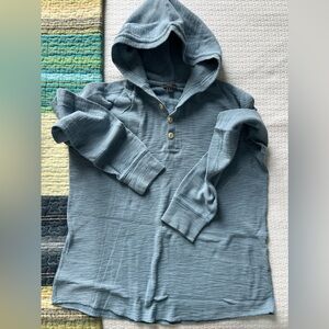 Vince size M men’s long sleeve